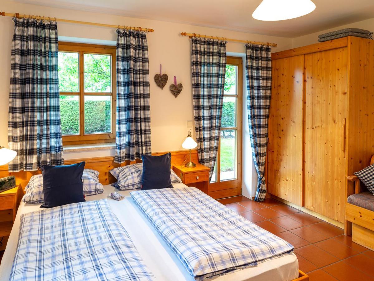 Strohmayer Appartements บัดเอนดอร์ฟ ภายนอก รูปภาพ
